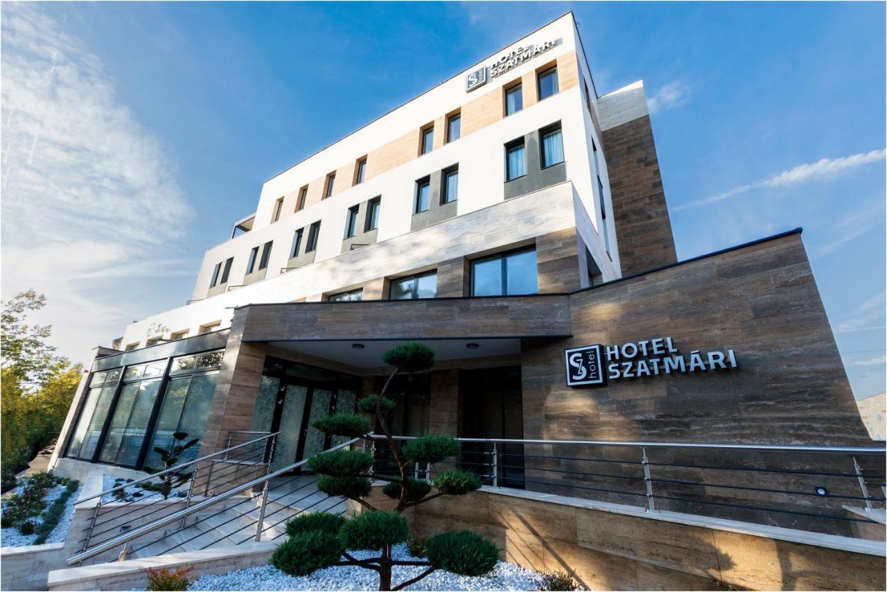 Hotel Szatmari & Etterem Jászberény 외부 사진