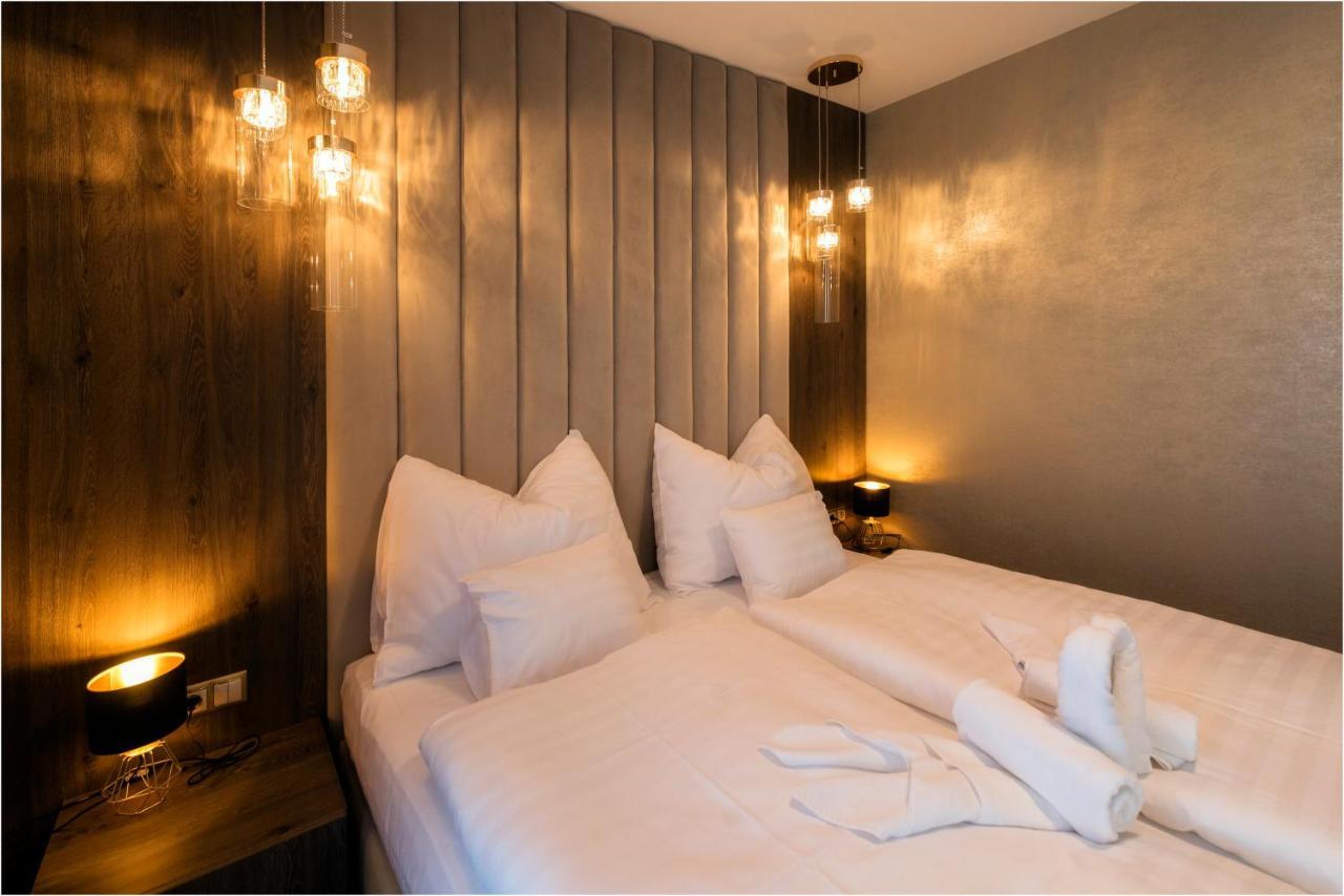 Hotel Szatmari & Etterem Jászberény 외부 사진